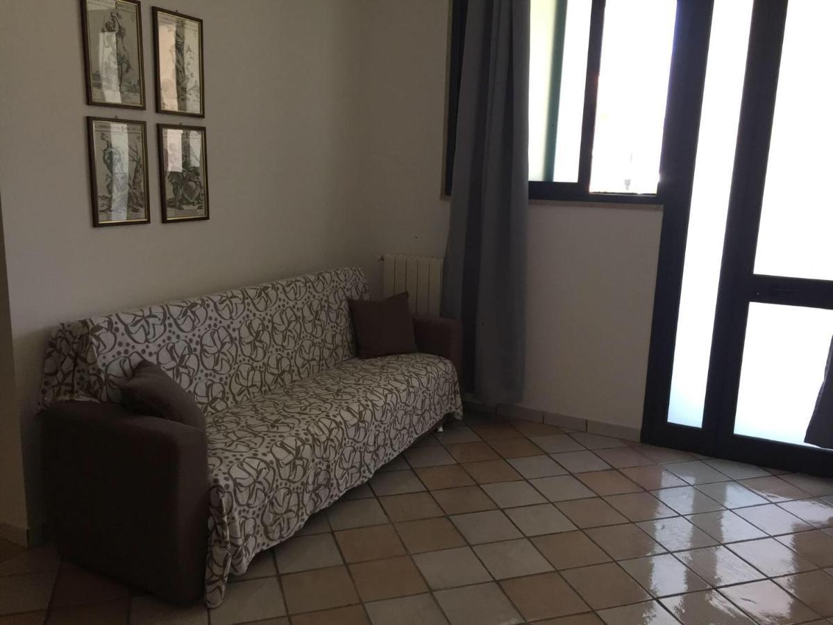 Affittasi Casa Vacanza A Casa Di Emma เลเวราโน ภายนอก รูปภาพ