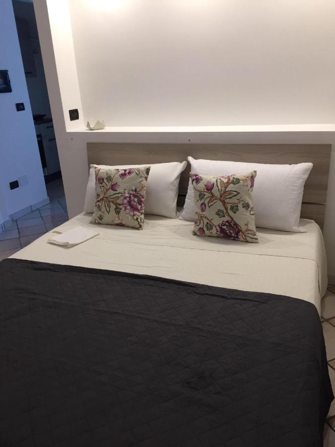 Affittasi Casa Vacanza A Casa Di Emma เลเวราโน ภายนอก รูปภาพ